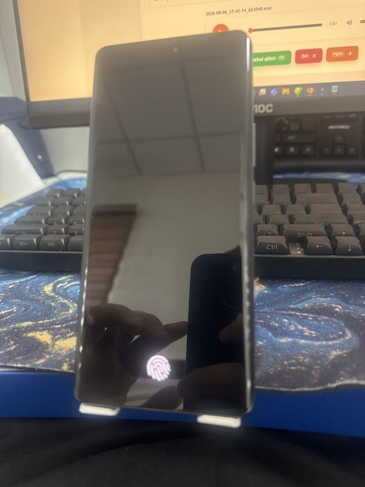 Honor X9c 6/128 GB b/u свой проблема с передней камерой