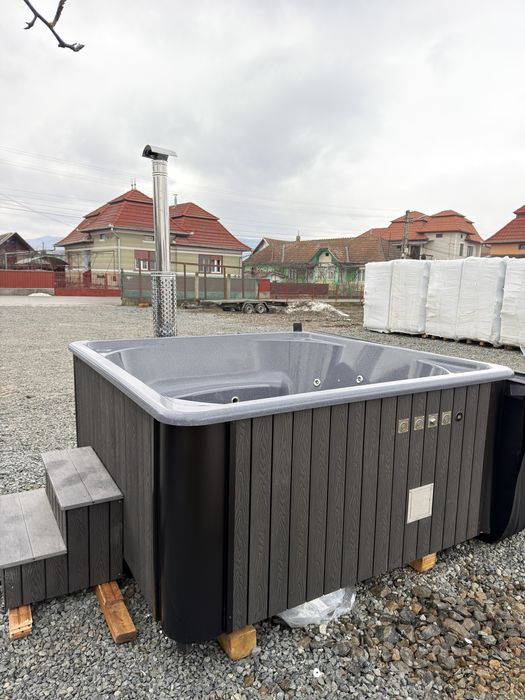 Jacuzzi din fibra de sticla patrat 10 persoane