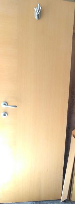 3 МДФ/MDF врати с брави и панти. Спешно!