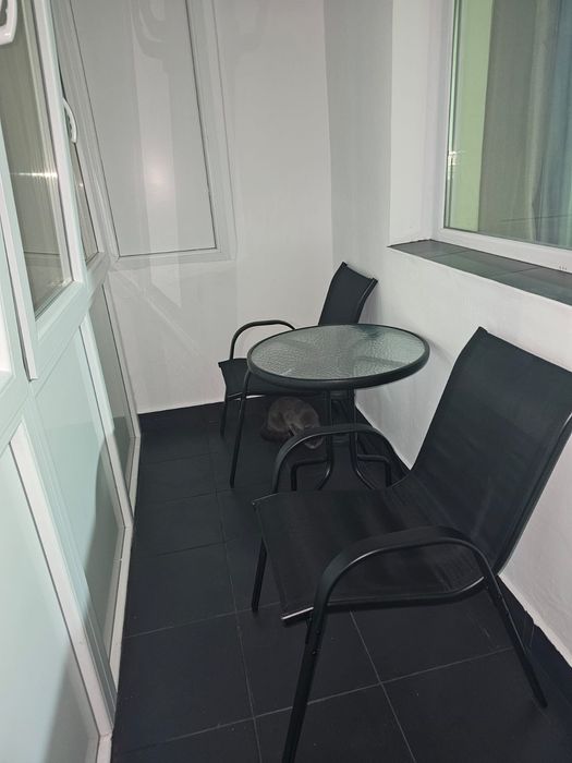 Apartament 3 camere modern, etaj 1, 72 mp – complet renovat, Ineu