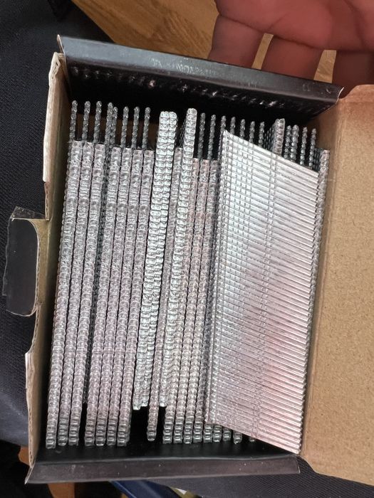 Гвоздезабивной пистолет Bosch