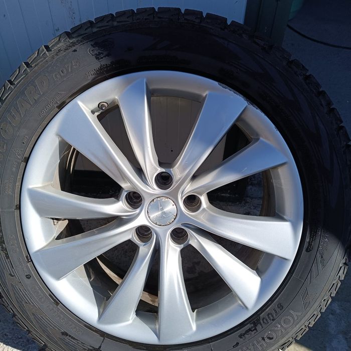 Vând set jante Tesla X