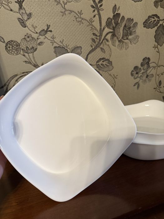 Продаются вазы универсальные новые