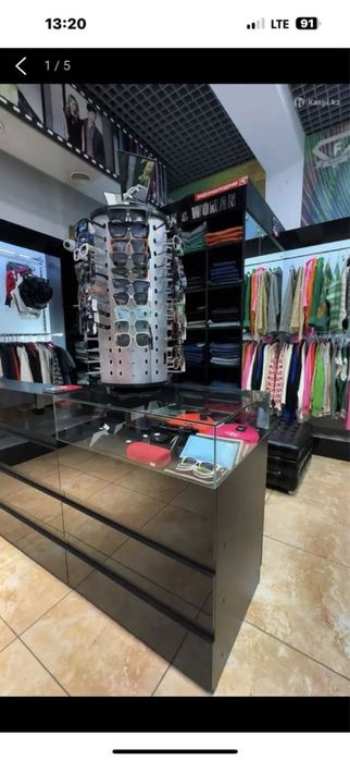 Торговое оборудование для одежды б/у