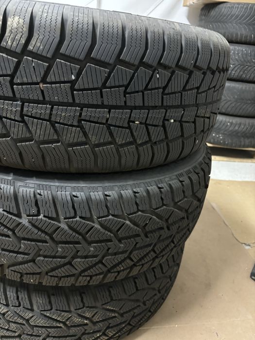 Roti Anvelope de iarna  : 235/55/19