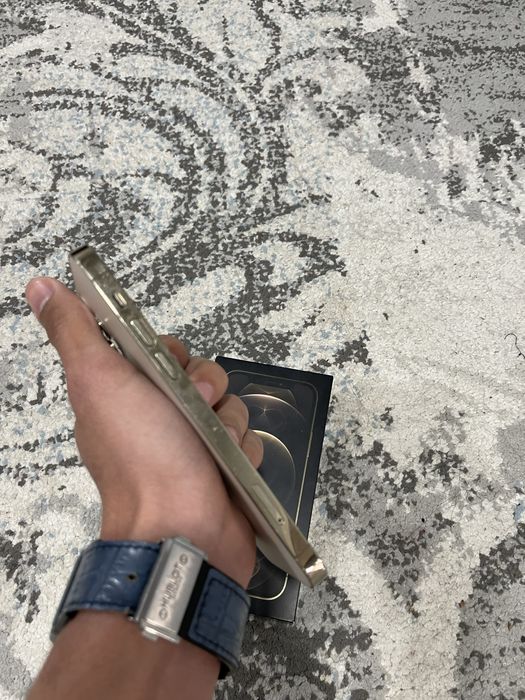 Iphone 12 pro sotiladi