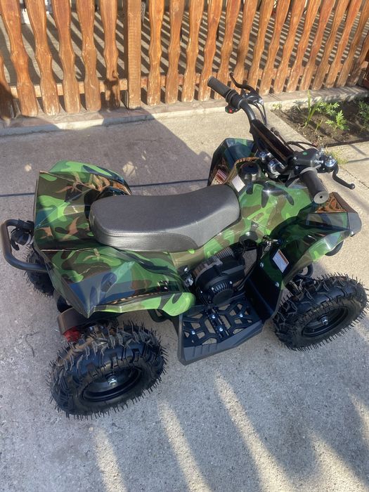 Atv copii 3-10 ani pe benzină .Este nou cumpărat pentru nepoată , dar nu vrea să meargă cu el