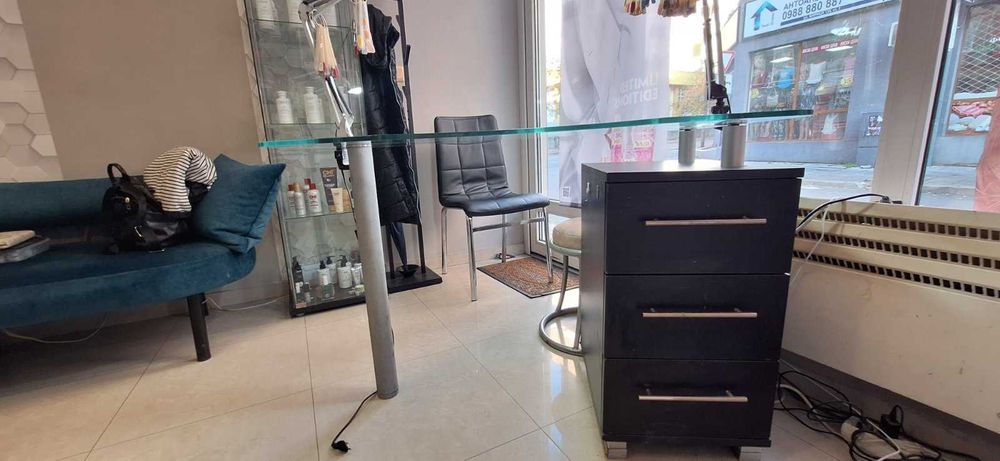 Работно бюро за маникюр