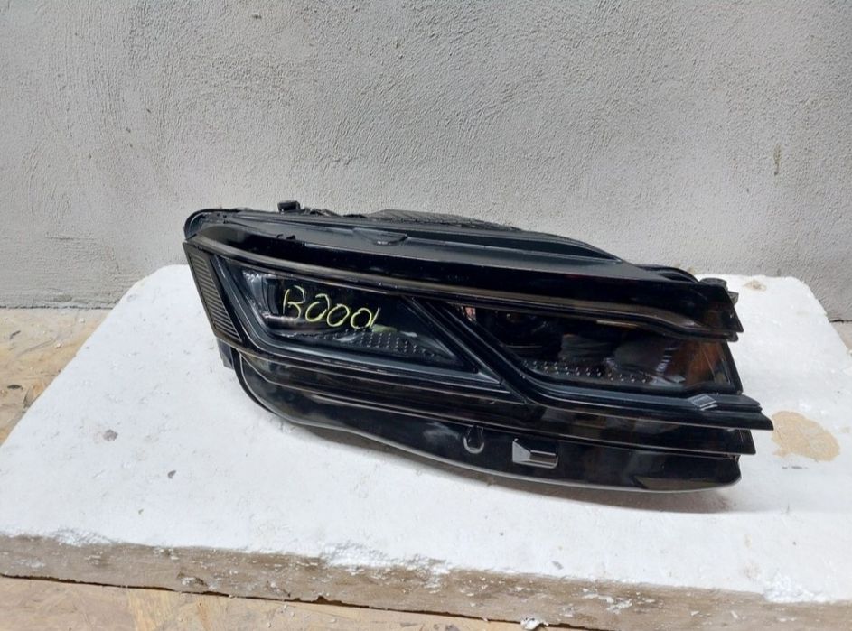 far dreapta original volkswagen touareg 761 cr7 led matrix beam