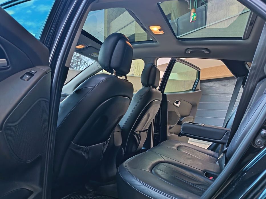 Hyundai ix35/184CP automat km109000