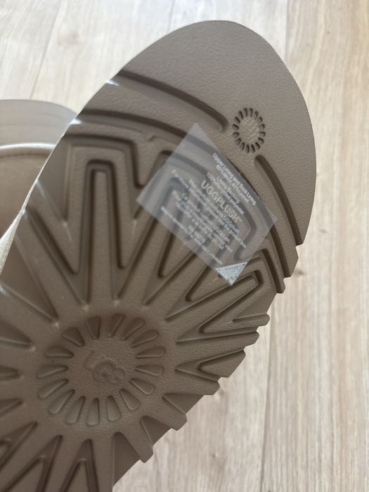 UGG Tazz Slipper Sand