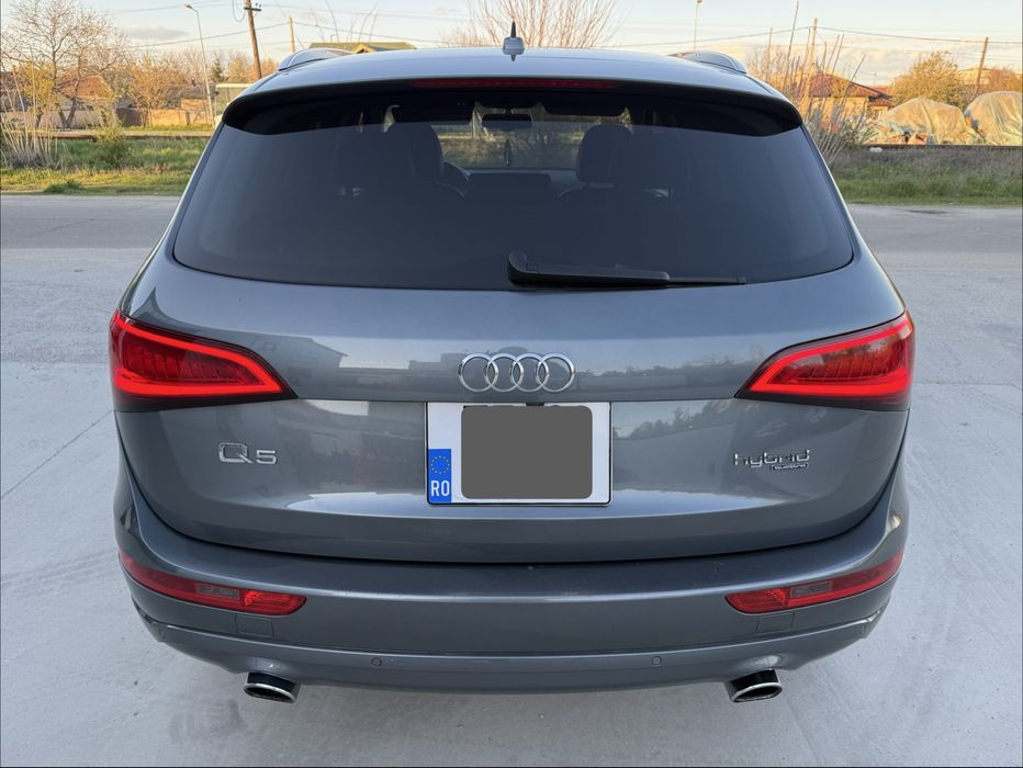 Audi Q5 - Hybrid + Benzina 2.0 Quattro- 220 Cp- Full
