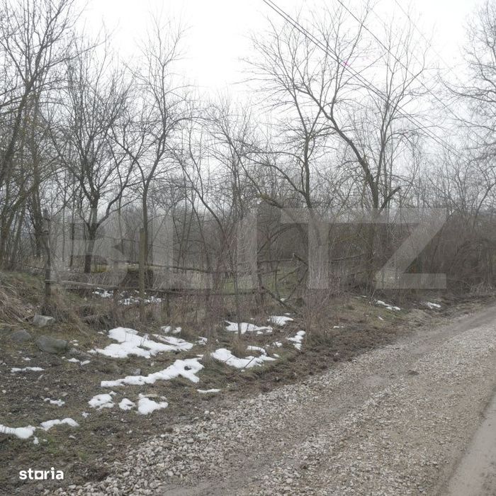 Teren de vanzare, 3470 mp, zona Ocnita