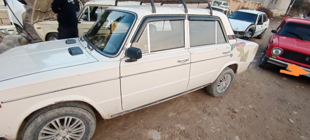 Moshina vaz 2106 benzin 1996