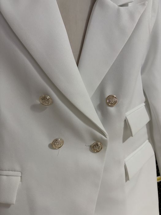 белый пиджак для девочки