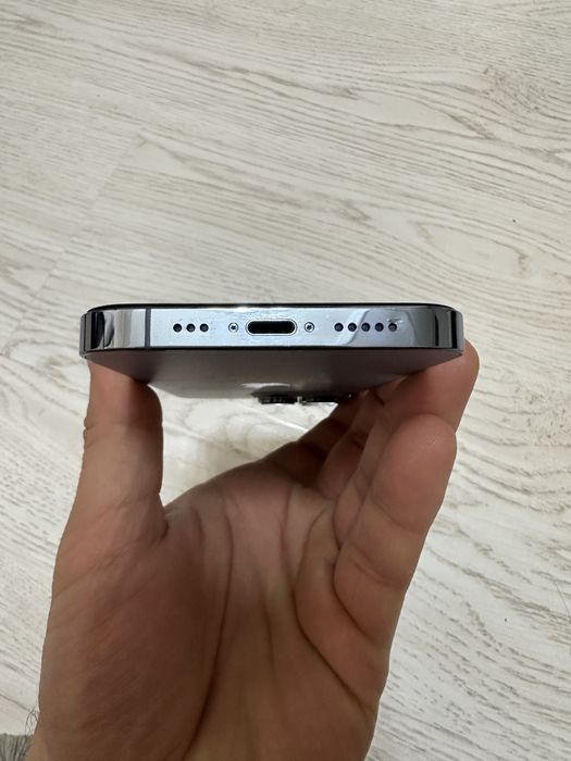 iPhone 13pro 128/76%