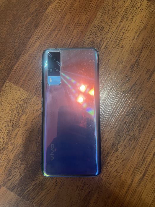 Продам vivo Y53s