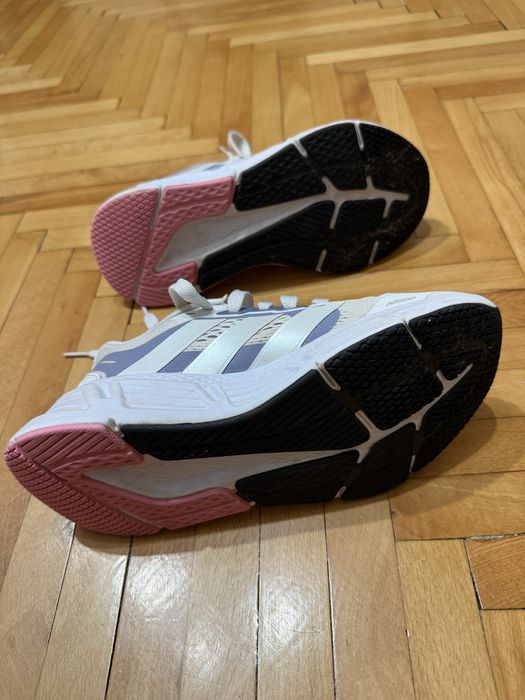 Маратонки Adidas