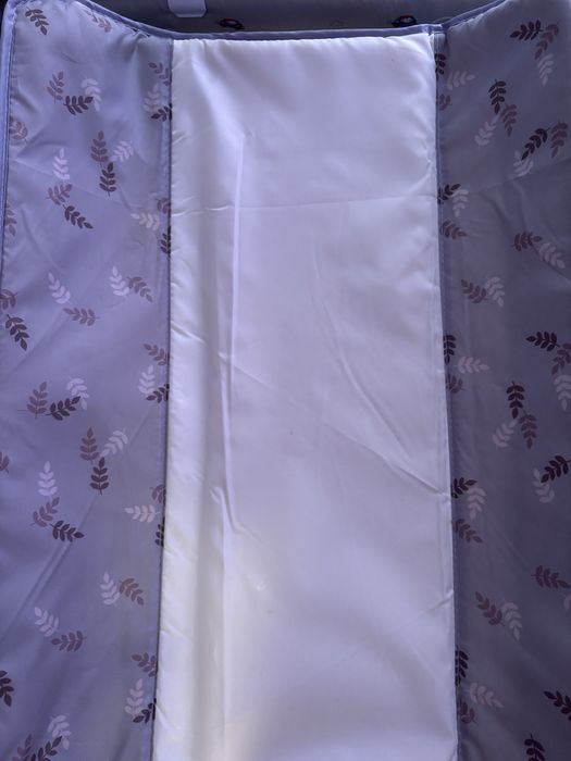 Бебешки кошари  2 броя за 30 евро