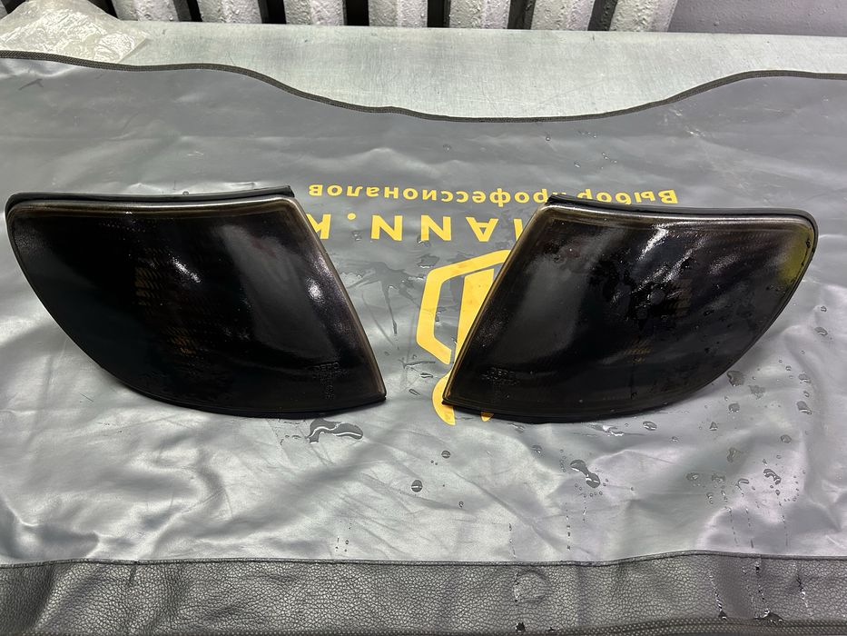 Поворотники Audi A6 C4