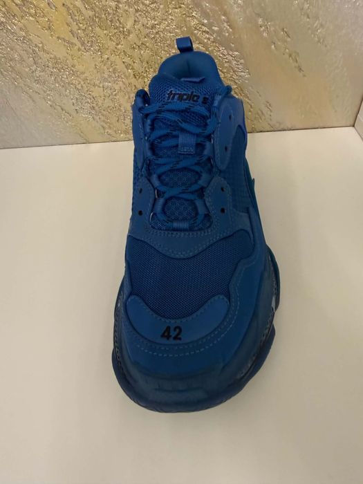 Balenciaga Triple S
