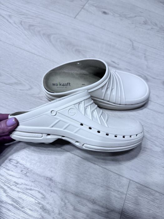 Papuci medicali albi 36-37