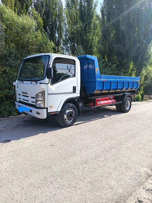 Isuzu samasval sotiladi