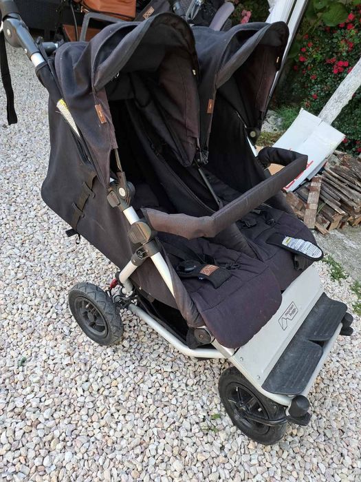 MOUNTAIN BUGGY Комбинирана количка за близнаци DUET V3 BLACK