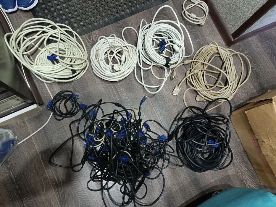 Компьютерные кабели VGA