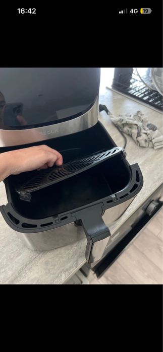 Airfryer 7 l folosit de cateva ori