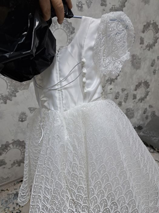 Продаётся вечерние плать для девочек