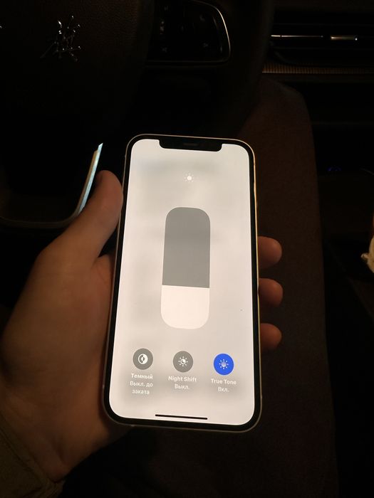 Продается айфон 12