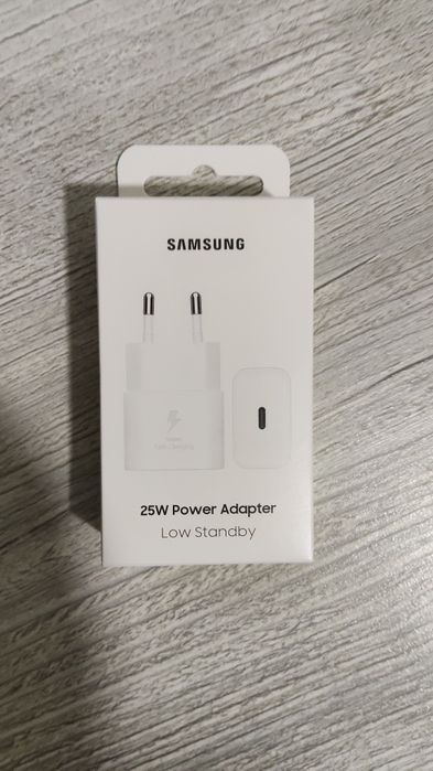 Samsung 25 w Power Adapter