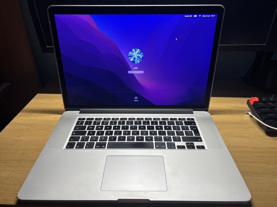MacBook Pro Mid 2015 15 inch i7