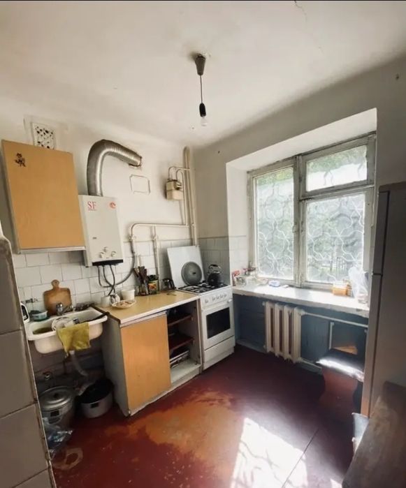 Продаётся 2х комнатная квартира