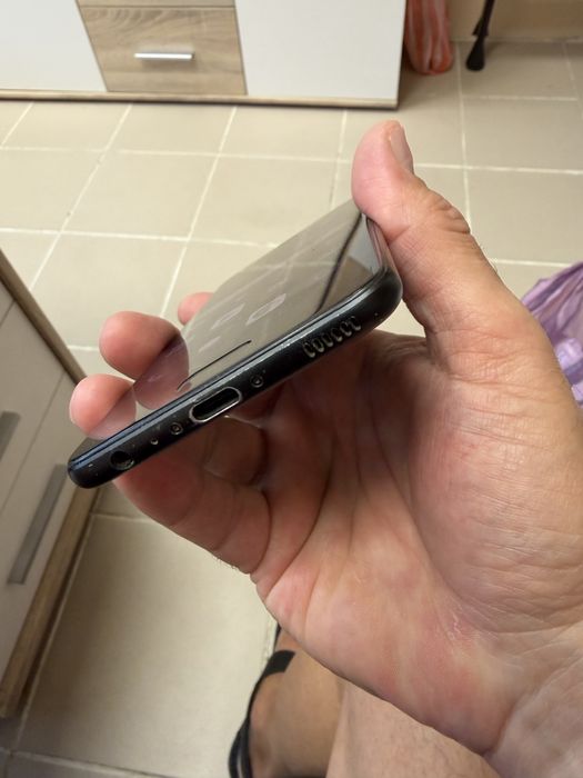 Huawei P10 4/64gb - отличен