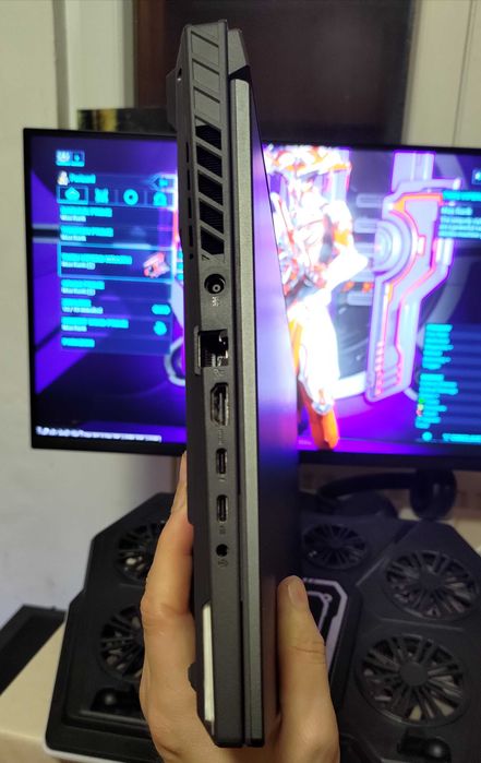 Laptop Asus ROG Strix G16 2023, i9 14th gen, 32 gb ram 5600, 4070 8 gb