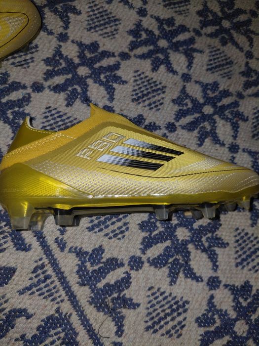 Ghete fotbal Adidas