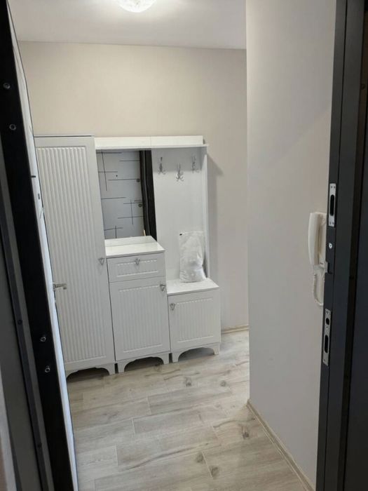 Дава се под наем Двустаен апартамент в Пловдив, Кършияка - 75 кв.м за 459 € - Снимка #5