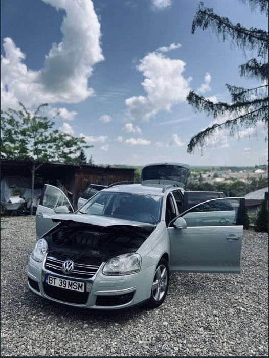 Vând golf 5 motor 1.9