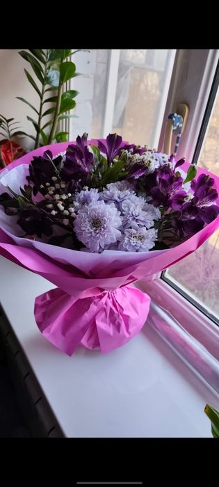 Цветы в букете свежие