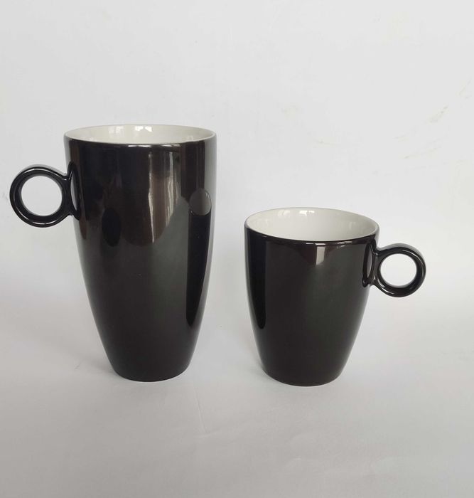 *Anna Burg*два сета-за кафе и чай- в черно и бяло