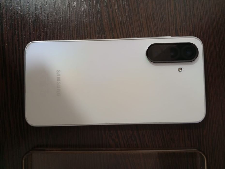 Продам Samsung A36 5g
