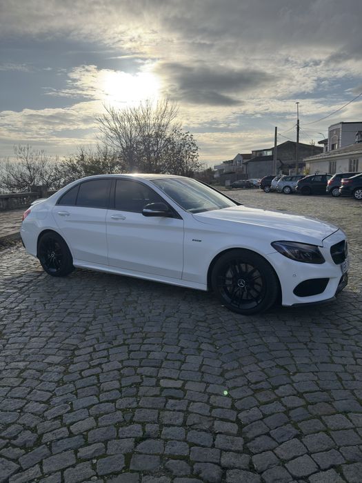 Mercedes Benz C450 AMG 4 matic