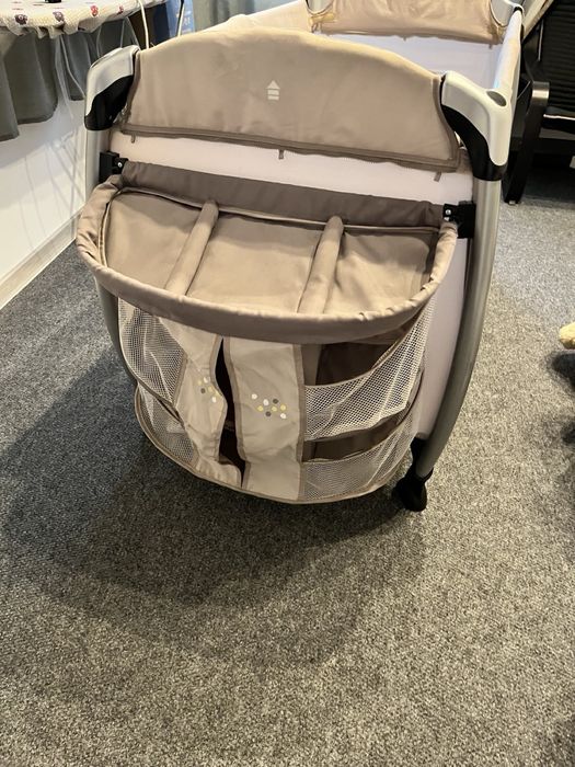 Бебешка кошарка.