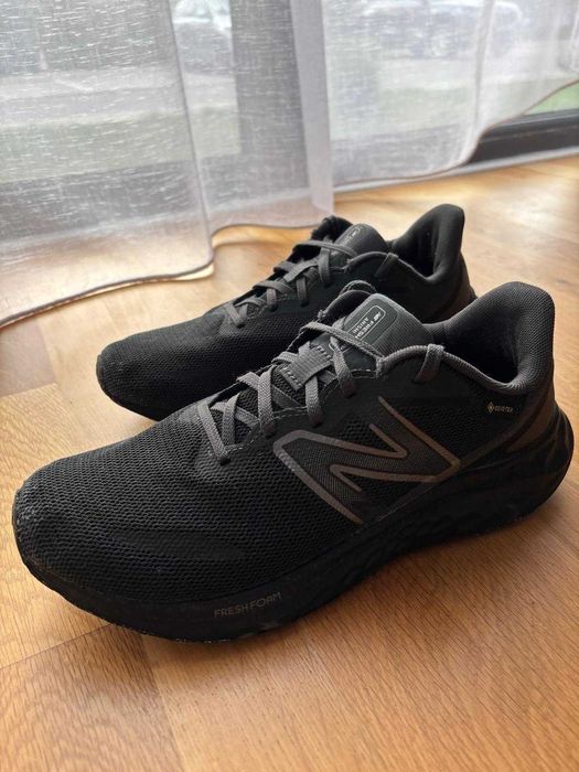 Adidasi New Balance Gore-Tex marimea 42