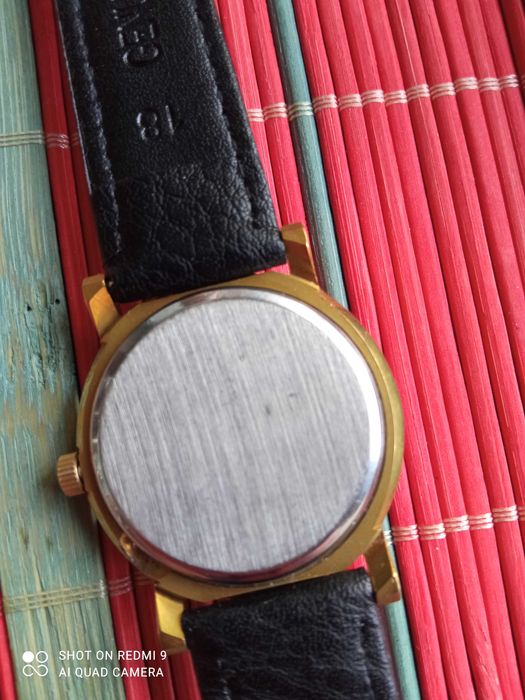 Нов руски часовник Луч,позлатен.