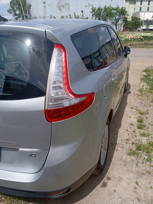 RENAULT Grand Scenic 2011 — imagine 5