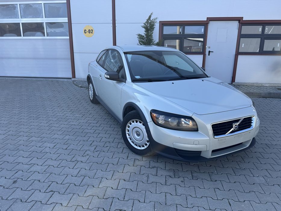 VOLVO C30 2010