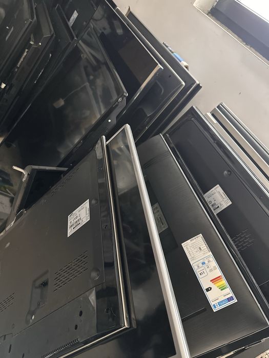 Lot de 30 Televizoare